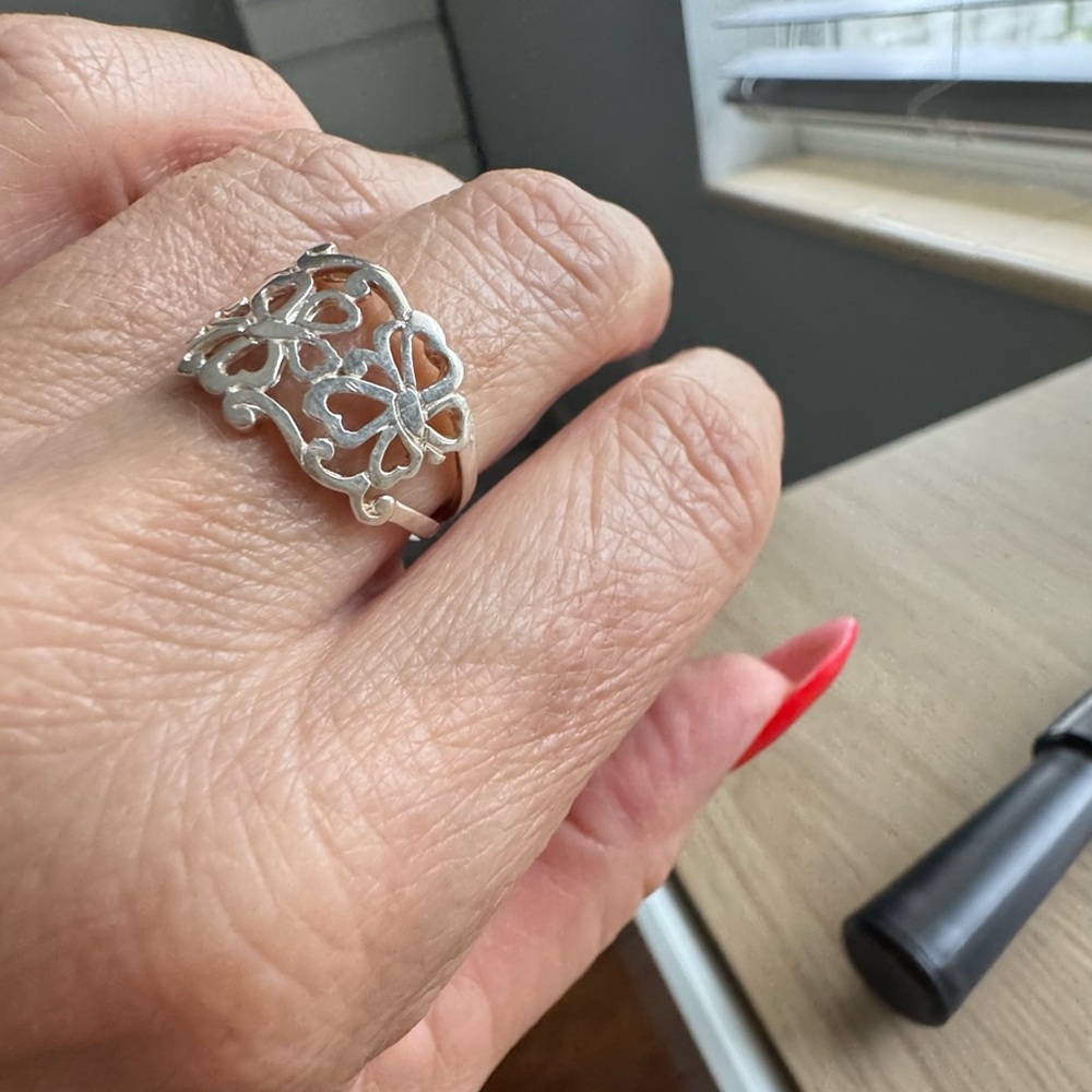 Chic Silver butterfly Ring